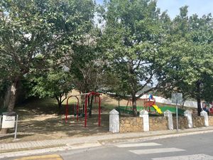 Terreno en Venta en Bosques de Valle Alto