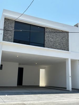 Casa Nueva en Venta Col. Vista Hermosa, Monterrey