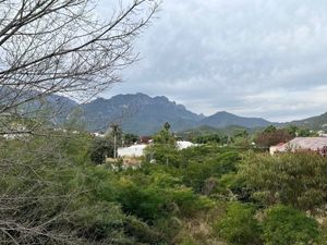 Casa en VENTA en Camino al Diente,  Bugambilias, Valle Alto, Mty N.L.