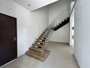 Casa en Venta en Altares Residencial, Santiago NL.