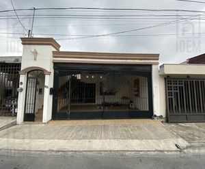 Casa en venta en Camino Real, Guadalupe NL