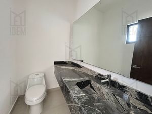 Casa en Venta en Altares Residencial, Santiago NL.