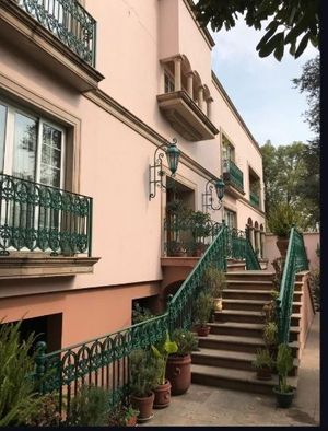 OPORTUNIDAD RESIDENCIA EN VENTA EN LOMAS DE CHAPULTEPEC