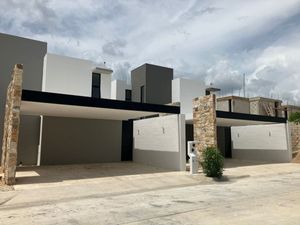 Casa en Venta, al norte de Mérida, privada exclusiva