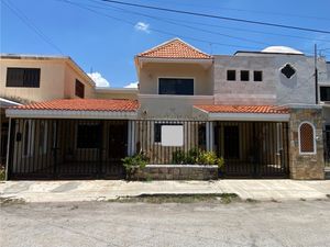 Casa en venta en Col. Yucatán