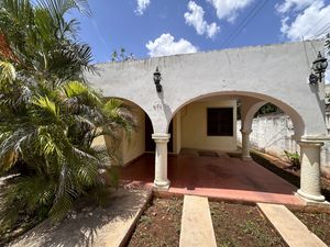 Casa en venta de un piso en col Jesus Carranza ( a dos cuadras de la plancha)