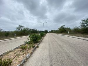 TERRENO EN PRIVADA CAMPO BRAVO| A 20 MIN DEL PERIFERICO DE MERIDA