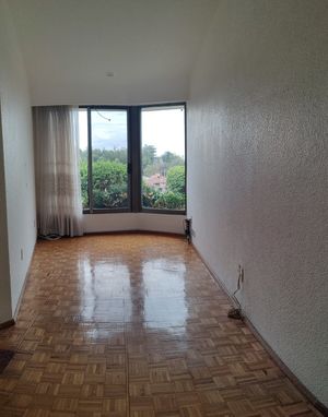 SE VENDE EXCELENTE CASA EN BOSQUES DE LAS LOMAS (V)