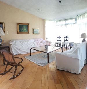 CASA A LA VENTA EN BALCONES DE LA HERRADURA CON GRAN JARDIN (V)