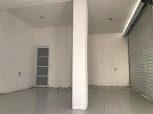 Se renta local comercial al interior de  la 9a Sur Poniente