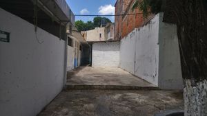 Se Vende terreno comercial en 5ta. Calle Oriente Sur, esquina con 8va Sur.