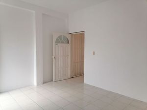 Se renta departamento de una sola habitación