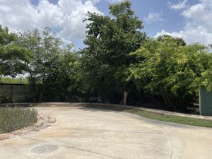 TERRENO EN ESQUINA DENTRO COUNTRY CLUB YUCATAN