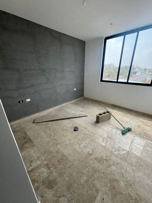 Casa en venta con alberca en privada residencial.