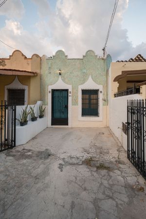 Casa de ENCANTO HISTÓRICO con toque Moderno en el Corazón de MÉRIDA