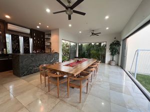 Casa en venta de tres recámaras Mérida