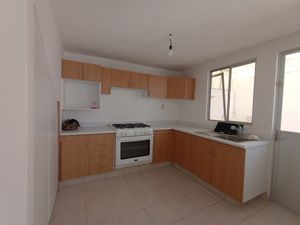 SE VENDE CASA EN  LOMAS DE SAN PEDRITO