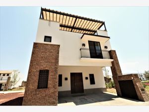 Casas en venta en Valle del Sol, León, Gto., México, 37149