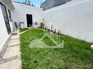 Casa acogedora con excelente ubicación En Venta