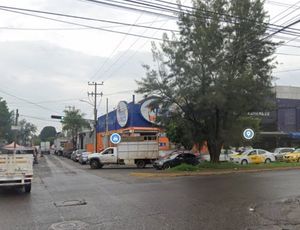 Local Comercial FRENTE AL MERCADO DE ABASTOS en Guadalajara Jalisco OPORTUNIDAD