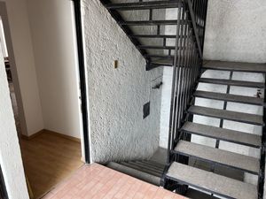 Departamento en Venta La Capilla cerca IMSS UAQ céntrico remodelado