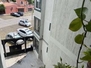 Departamento en Venta La Capilla cerca IMSS UAQ céntrico remodelado