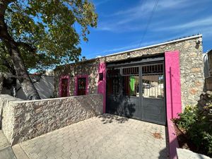 SE VENDE CASA EN MERCEDES BARRERA MERIDA CONOCELA