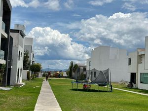 TERRENO EN RESIDENCIAL LOS ANGELES PACHUCA