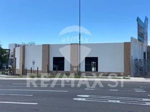 CLR COMERCIAL LOCAL RENTA HACIENDA STA FE JURIQUILLA