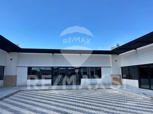 CLR COMERCIAL LOCAL RENTA HACIENDA STA FE JURIQUILLA