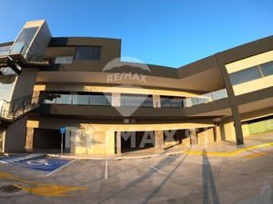 LOCAL RENTA - EPIC CENTER SAN JUAN DEL RIO