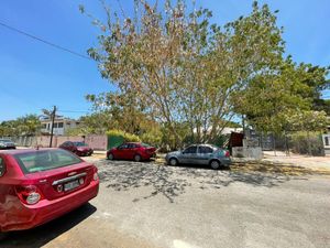 SE VENDE TERRENO EN ESQUINA EN LA COLONIA MEXICO, MERIDA