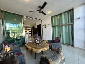 CASA EN VENTA EN MERIDA CERCA DE PLAZA ALTABRISA, COLONIA MAYA