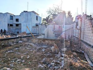 CASA TIPO TOWNHOUSE EN XCANATUN. MÉRIDA CON ACABADOS DE LUJO