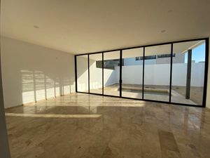 CASA NUEVA EN VENTA EQUIPADA EN MERIDA YUCATAN, PRIVADA CON AMENIDADES, CONKAL