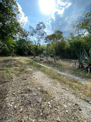 EN VENTA TERRENO RESIDENCIAL URBANIZADO CON AMENIDADES, MÉRIDA. YUCATÁN, HUNUCMÁ