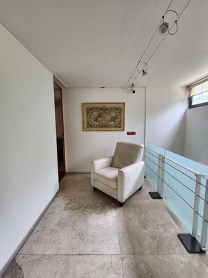 CASA CON USO DE SUELO PARA OFICINA EN VENTA EN SAN ANGEL