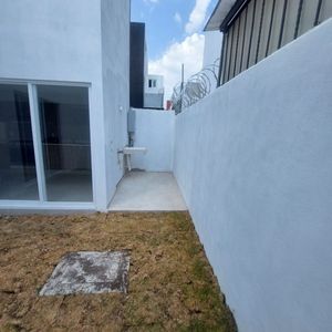 Venta de casa  nueva  en  fraccionamiento Fuentes de San José, Toluca, EdoMex