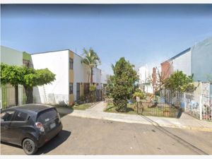 Casas en venta en Av. Camino al ITESO, Sin Nombre, San Pedro Tlaquepaque,  Jal., México, 45608