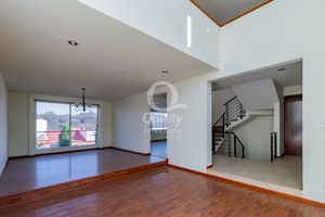 Casa en VENTA en Puerta de Granada