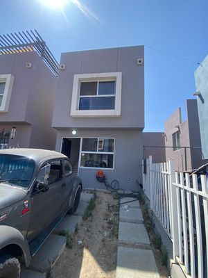 Renta Esta Casa Con Excelente Ubicación!!