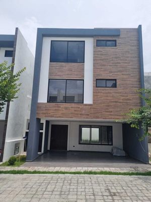 CASA EN VENTA LOMAS DE ANGELOPOLIS PARQUE MEXICO, PUEBLA.