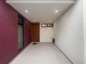 Casa en Venta en Real de Valdepeñas, Zapopan Jalisco