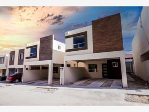 Casas en venta en Valle de las Flores, Saltillo, Coah., México, 25290