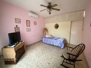 Casa en Venta, Colonia Mitras Centro