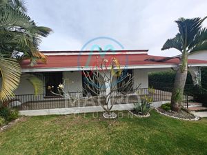 Casa en Venta en Lomas de Cocoyoc Atlatlahucan