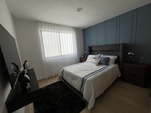 VENTA DE CASA EN ZIBATA  CON AMPLIO JARDÍN.17