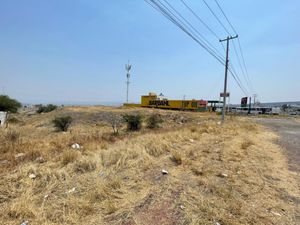 TERRENO SOBRE LIBRAMIENTO SUR PONIENTE .8