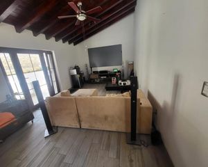 CASA EN VENTA EN JURIQUILLA .12