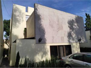 Casa en Venta en Ciudad Satelite Naucalpan de Juárez